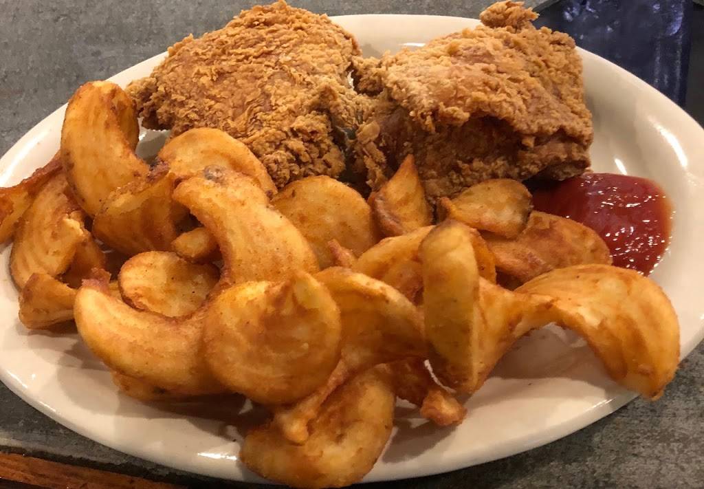 Famous K & C Restaurant & Bar | restaurant | 6031 Siegen Ln, Baton Rouge, LA 70809, USA | 2256158163 OR +1 225-615-8163