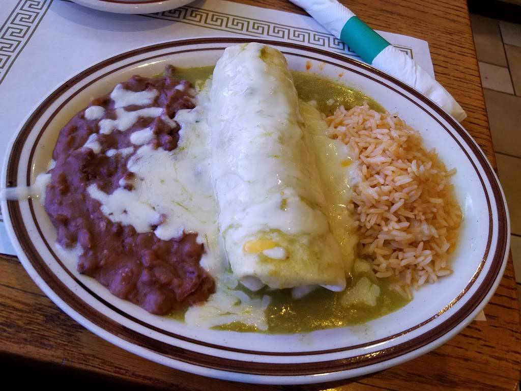 Acajutla Restaurant | restaurant | 18554 Woodfield Rd, Gaithersburg, MD 20879, USA | 3016701674 OR +1 301-670-1674