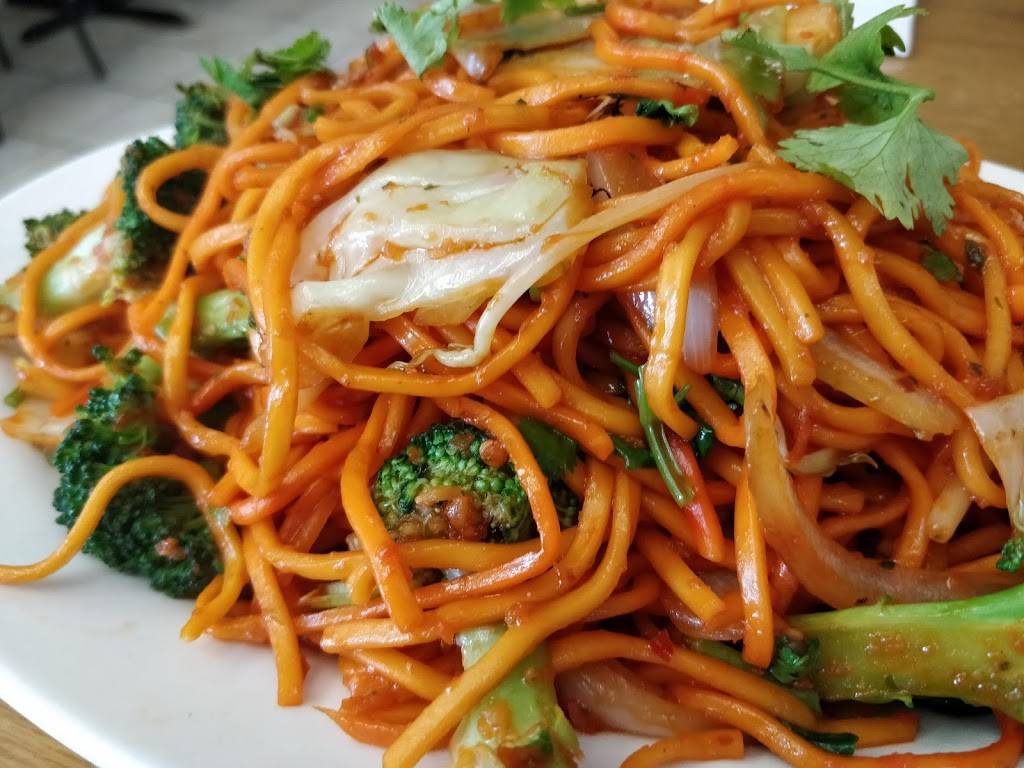 Lotus Garden Hakka Indian Style Chinese Cuisine | restaurant | 3460 Danforth Ave, Scarborough, ON M1L 1E3, Canada | 4166867500 OR +1 416-686-7500