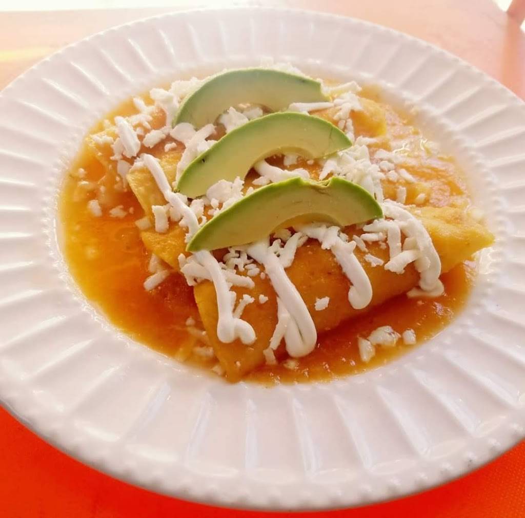 Tacos El Chuy | restaurant | 3012 White Oak Dr, Houston, TX 77007, USA | 8328908561 OR +1 832-890-8561