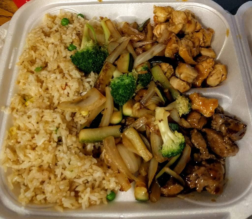 Golden Seafood & Chicken | restaurant | 2600 S Saunders St, Raleigh, NC 27603, USA | 9198330121 OR +1 919-833-0121