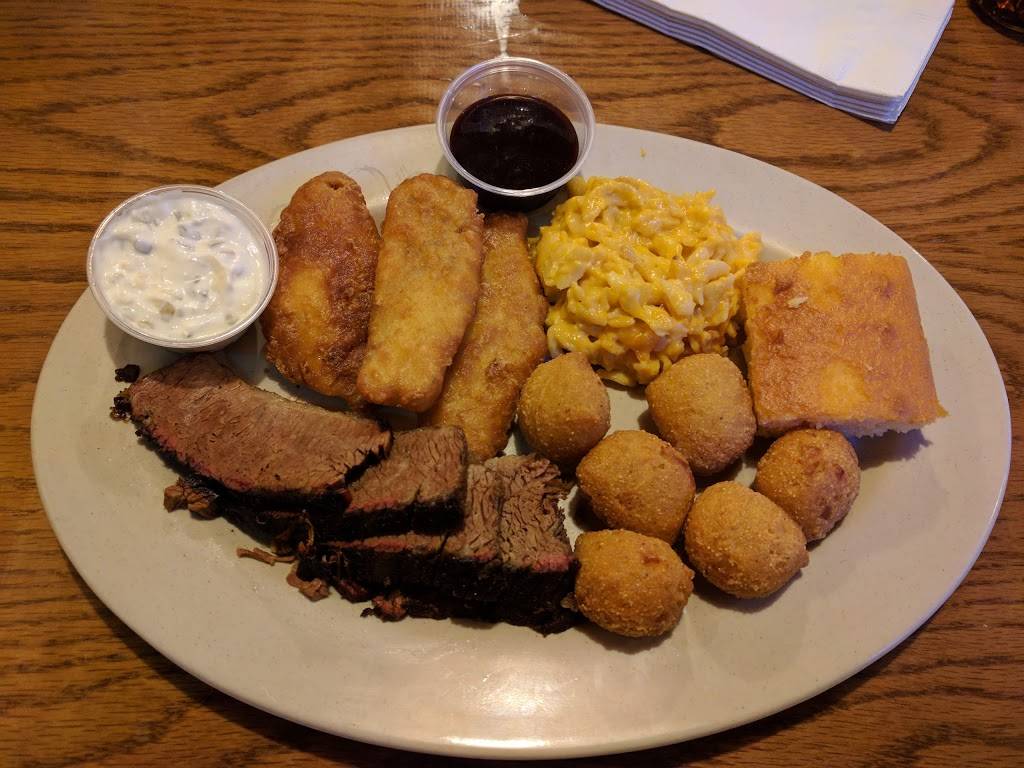 CarterQue BBQ & Grilling Co. | restaurant | 1310 S Main St, Mt Airy, MD 21771, USA | 3018292222 OR +1 301-829-2222