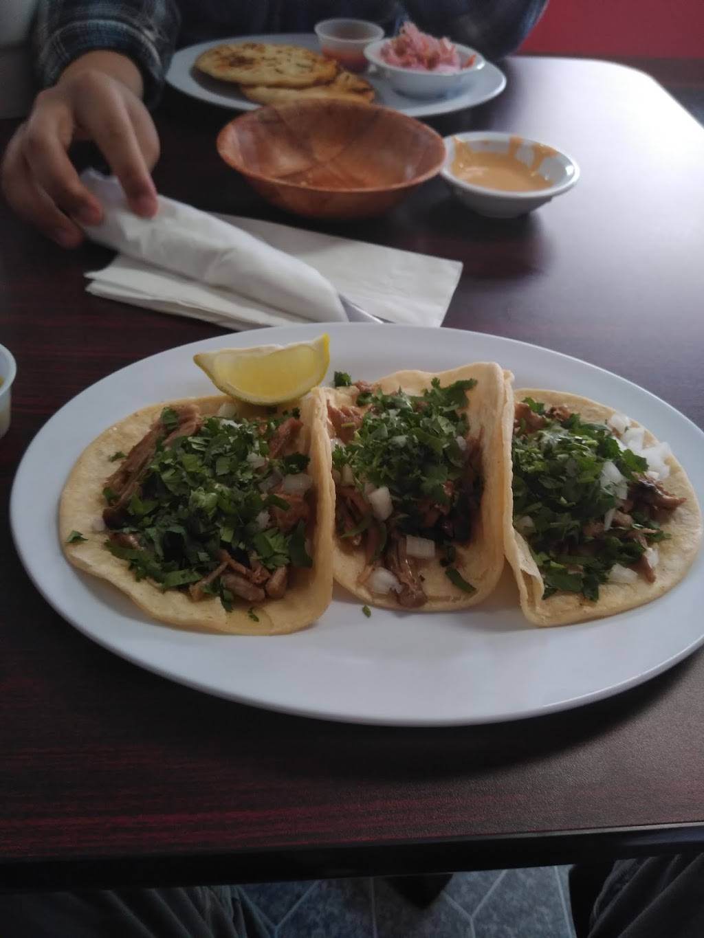 Curas Restaurant | restaurant | 902 Prospect Ave, Scranton, PA 18505, USA | 5703426982 OR +1 570-342-6982