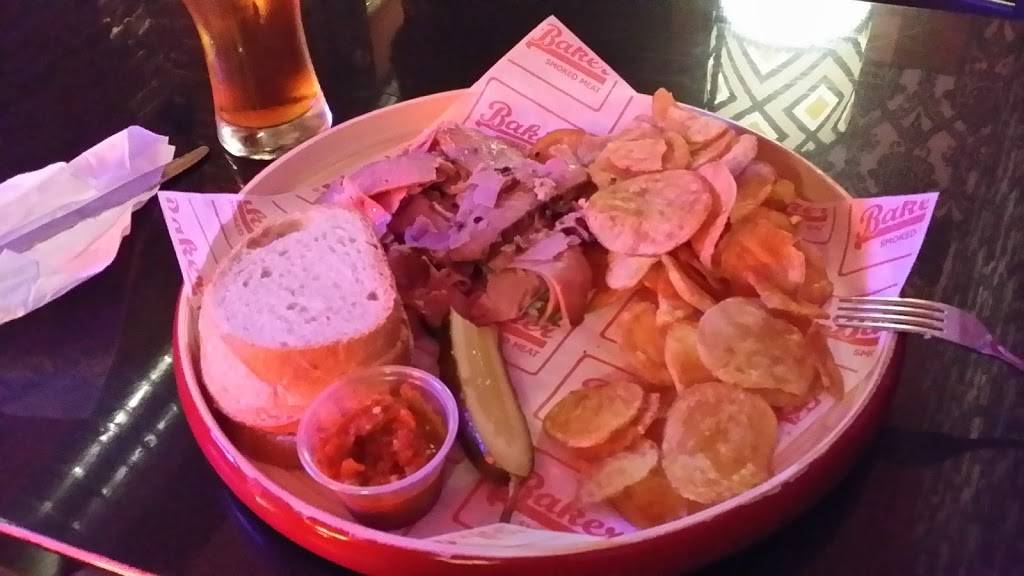 Baker Smoked Meat | restaurant | 157 Rue Richelieu, Saint-Jean-sur-Richelieu, QC J3B 6X7, Canada | 4503466226 OR +1 450-346-6226