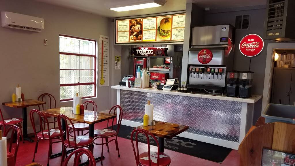 Toxic Wings & Fries | restaurant | 943 River Rd, Eugene, OR 97404, USA | 5416899464 OR +1 541-689-9464