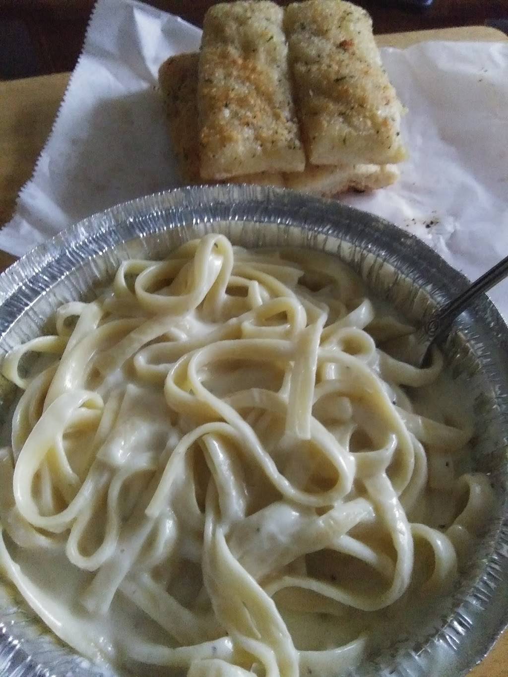 Giovannis | restaurant | 119 Seneca St, Hornell, NY 14843, USA | 6073246000 OR +1 607-324-6000