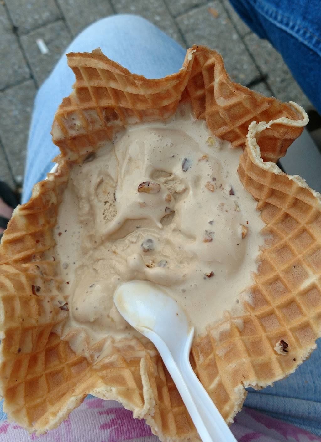 Cold Stone Creamery | bakery | 14126 Rivergate Pkwy Ste 100, Charlotte, NC 28273, USA | 7045833828 OR +1 704-583-3828