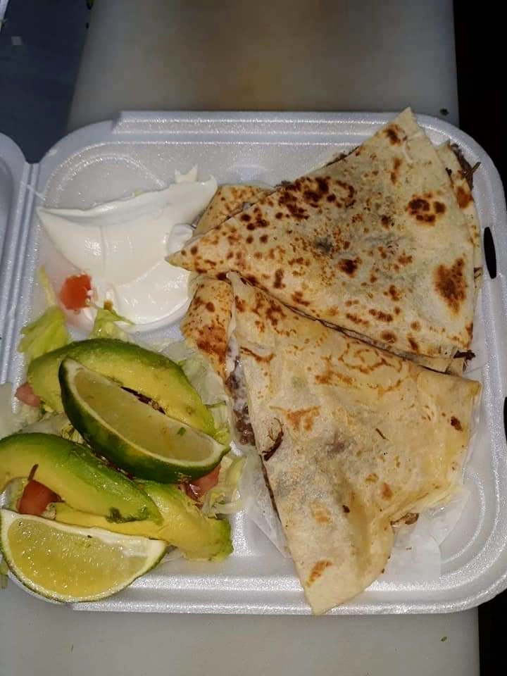 Taqueria Campechano | restaurant | 2700 W National Ave, Milwaukee, WI 53215, USA | 4146283855 OR +1 414-628-3855