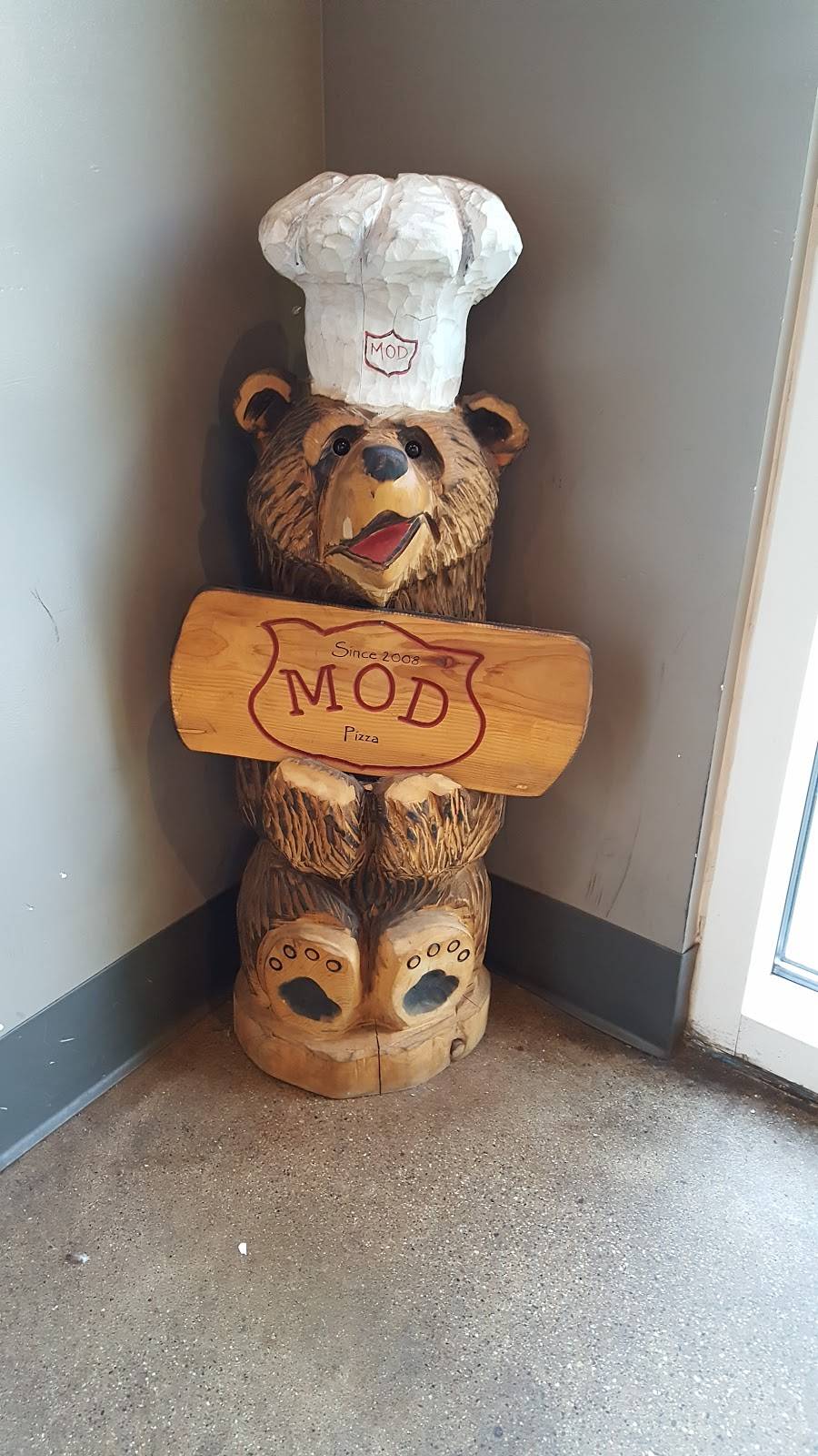 MOD Pizza | restaurant | 913 Dana Dr, Redding, CA 96003, USA | 5306054727 OR +1 530-605-4727