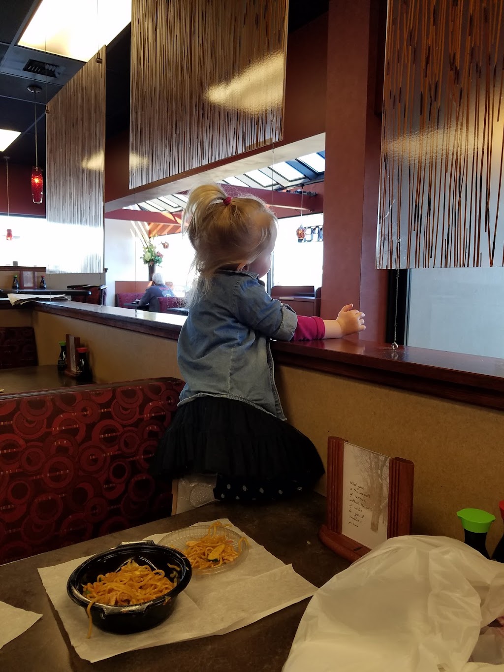 Noodle Express | meal takeaway | 7514 N Division St, Spokane, WA 99208, USA | 5094891484 OR +1 509-489-1484