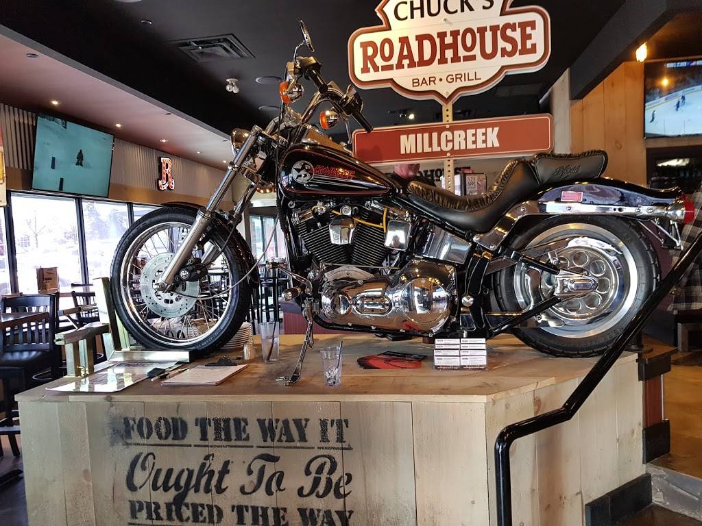 Chucks Roadhouse Bar & Grill | restaurant | 6465 Millcreek Dr, Mississauga, ON L5N 2V6, Canada | 9058160371 OR +1 905-816-0371