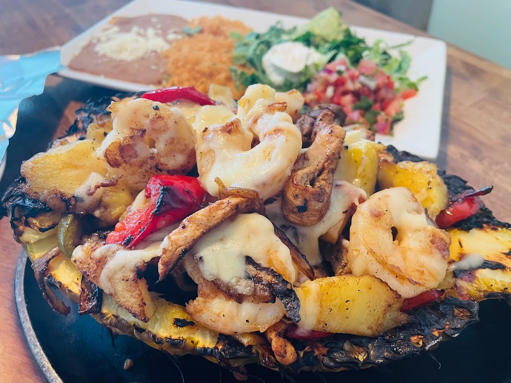 Margarita Island | restaurant | 777 E Merritt Island Causeway, Merritt Island, FL 32952, USA | 3213382122 OR +1 321-338-2122