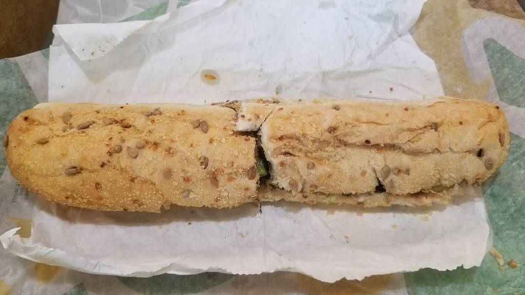 Subway | restaurant | 6548 Glenway Ave, Cincinnati, OH 45211, USA | 5135981114 OR +1 513-598-1114