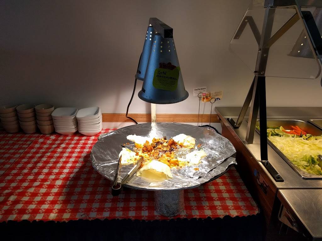 Royal India Milwaukee | restaurant | 3400 S 27th St, Milwaukee, WI 53215, USA | 4146479600 OR +1 414-647-9600