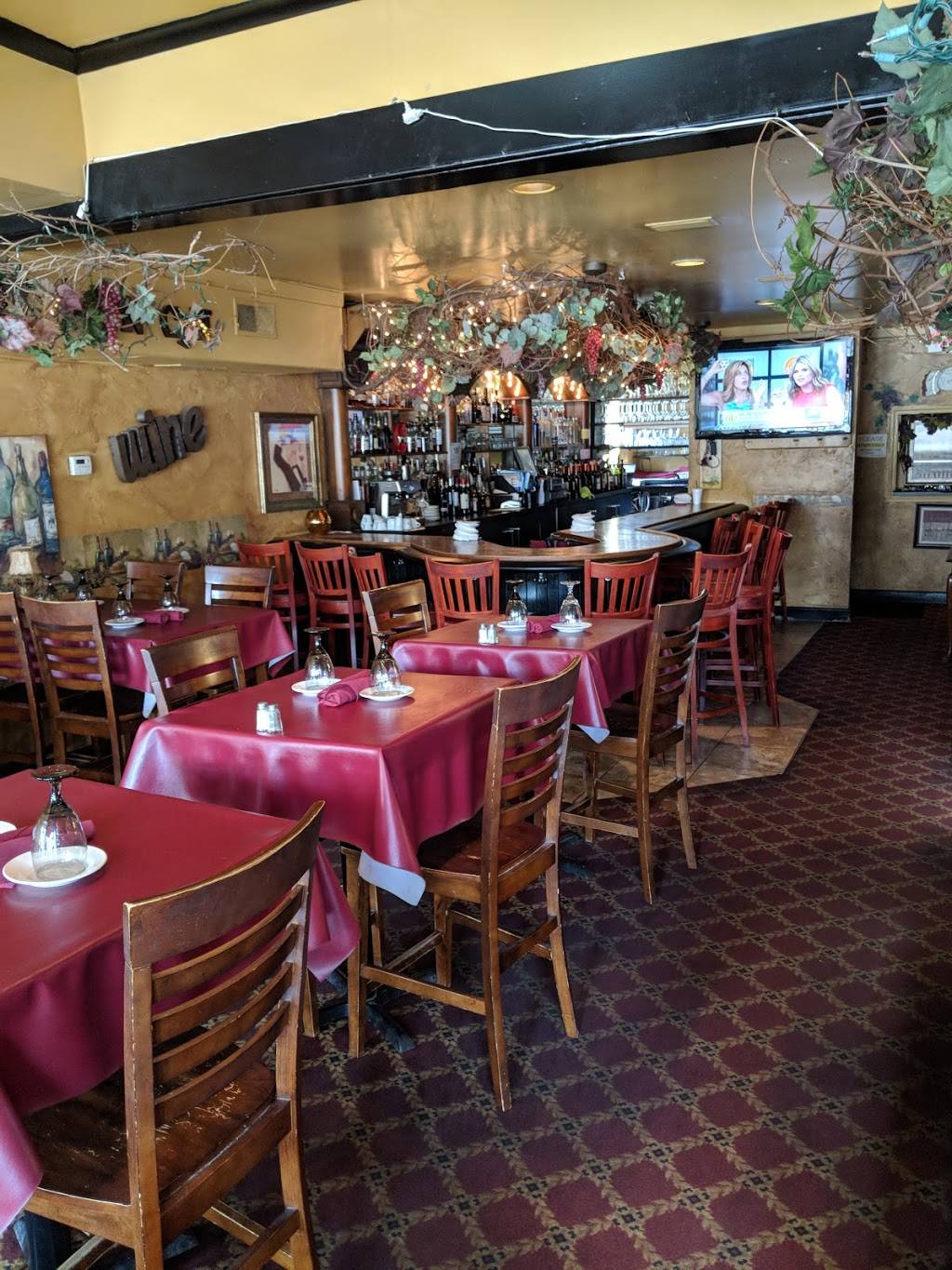 Corattis On Main | restaurant | 335 N Main St, Milford, MI 48381, USA | 2486850989 OR +1 248-685-0989