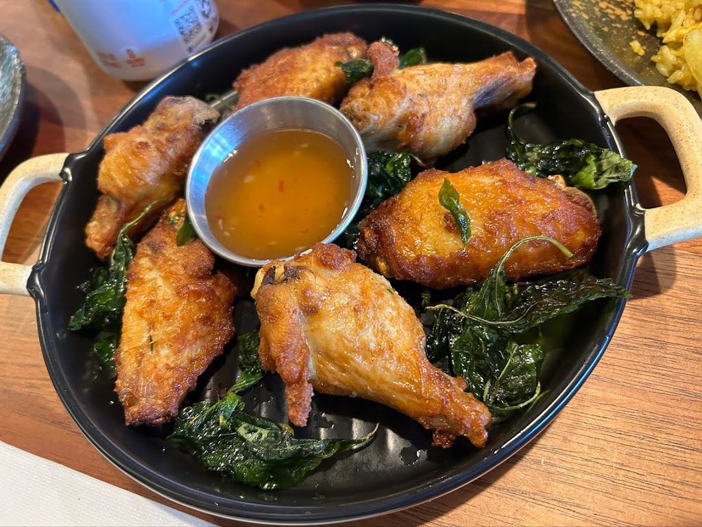 Siam Station Cupertino | restaurant | 20956 Homestead Rd A2, Cupertino, CA 95014, USA | 4083525207 OR +1 408-352-5207