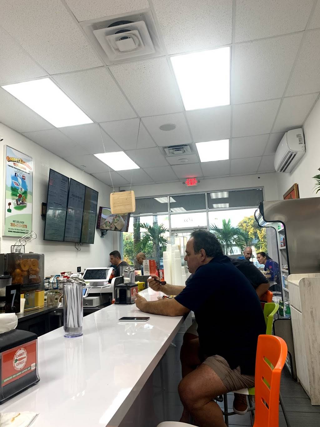 Carrot Express | restaurant | 1755 Alton Rd #2495, Miami Beach, FL 33139, USA | 3055351379 OR +1 305-535-1379