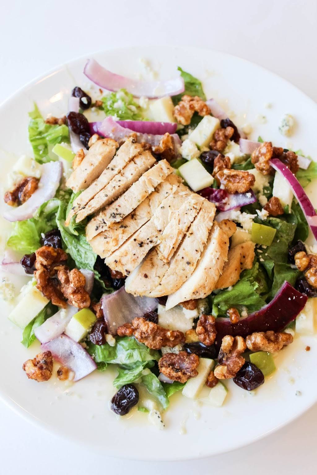 Annas House | restaurant | 3874 Plainfield Ave NE, Grand Rapids, MI 49525, USA | 6163618500 OR +1 616-361-8500