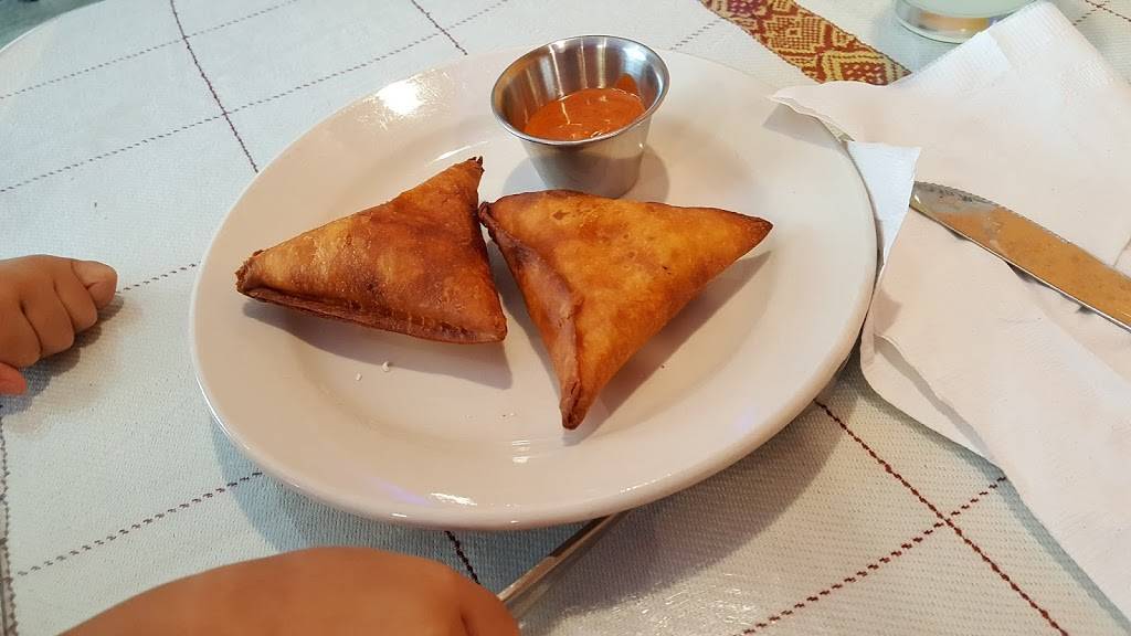 Buraka | restaurant | 1210 Williamson St, Madison, WI 53703, USA | 6082861448 OR +1 608-286-1448