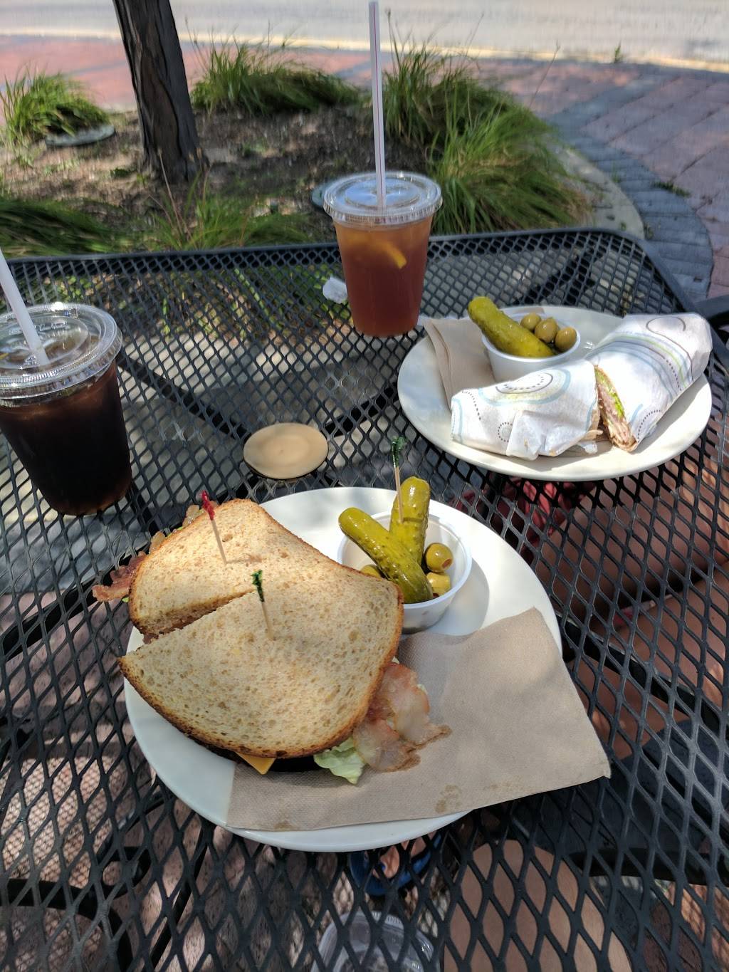 Joe and Rosie Coffee and Tea | meal takeaway | 8074 Main St, Dexter, MI 48130, USA | 7342532344 OR +1 734-253-2344