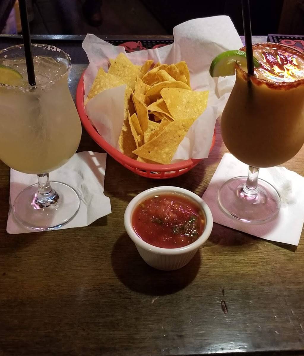 Azteca Restaurant MKE | restaurant | 901 Milwaukee Ave, South Milwaukee, WI 53172, USA | 4147660450 OR +1 414-766-0450