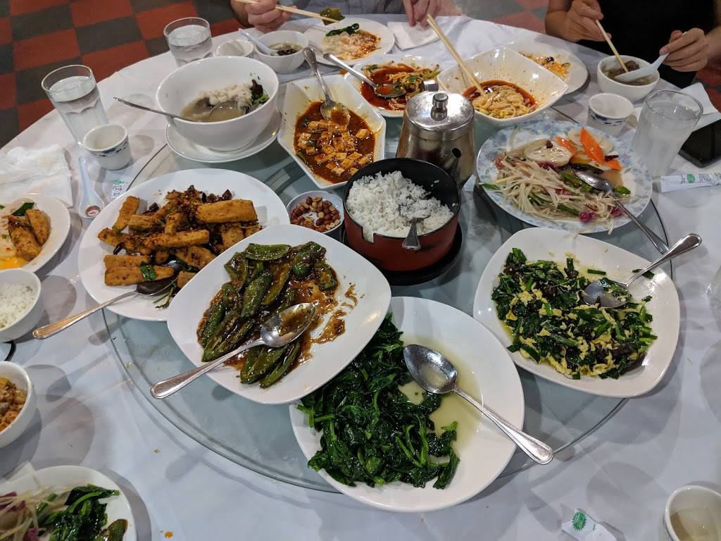 Good Luck Gourmet | restaurant | 5750 Buford Hwy NE, Doraville, GA 30340, USA | 7704518118 OR +1 770-451-8118