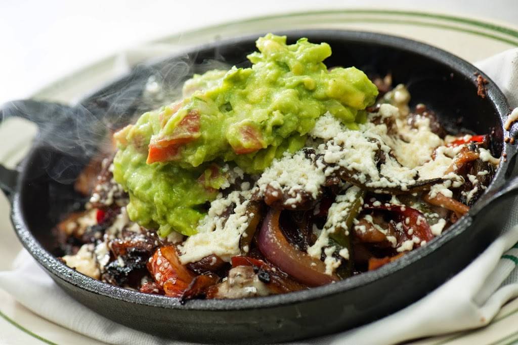 Tacuba | restaurant | 35-01 36th St, Queens, NY 11106, USA | 7187862727 OR +1 718-786-2727