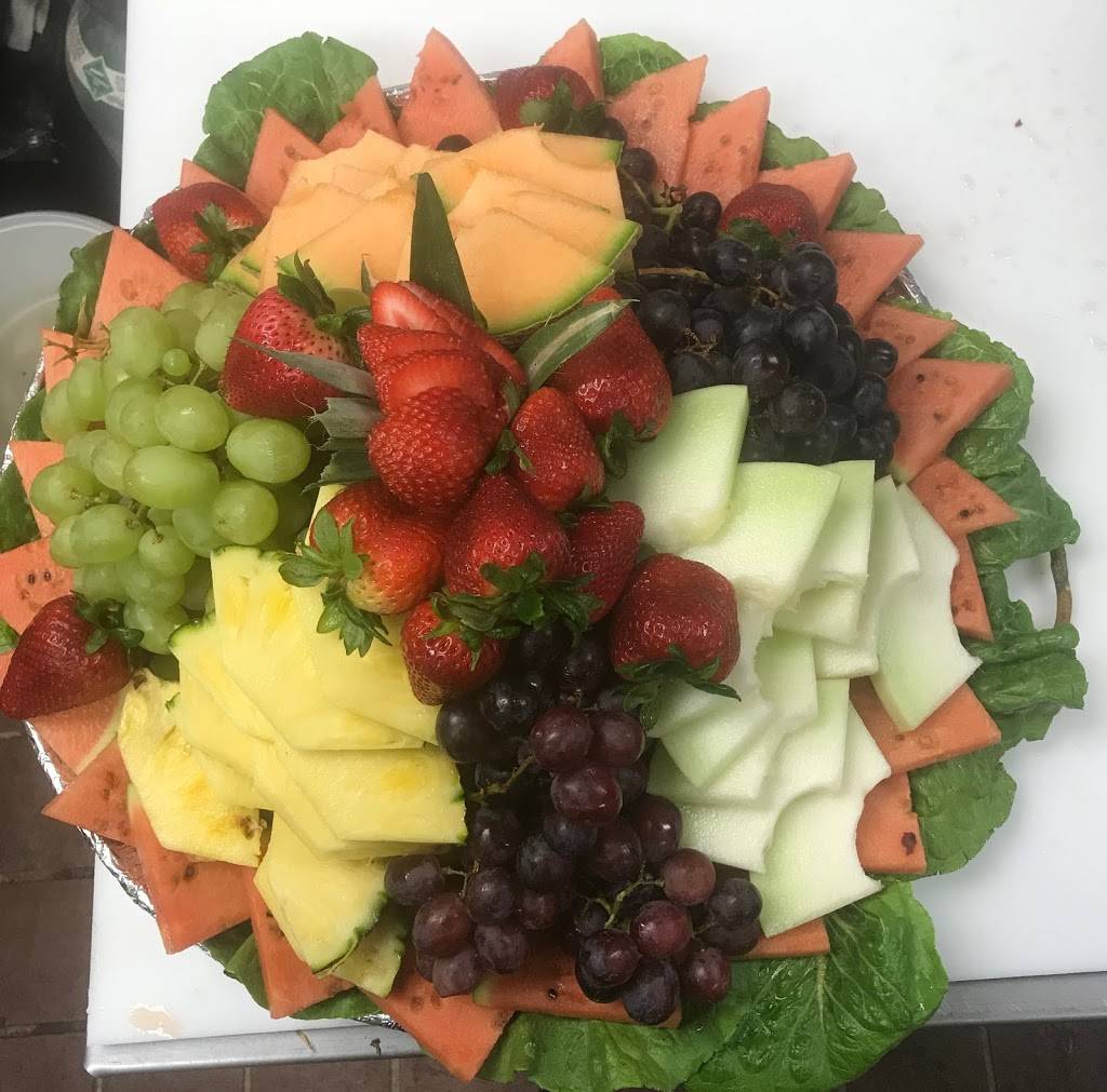 Dinos Soup & Grill and Catering | restaurant | 34908 S Gratiot Ave, Clinton Twp, MI 48035, USA | 5862135333 OR +1 586-213-5333