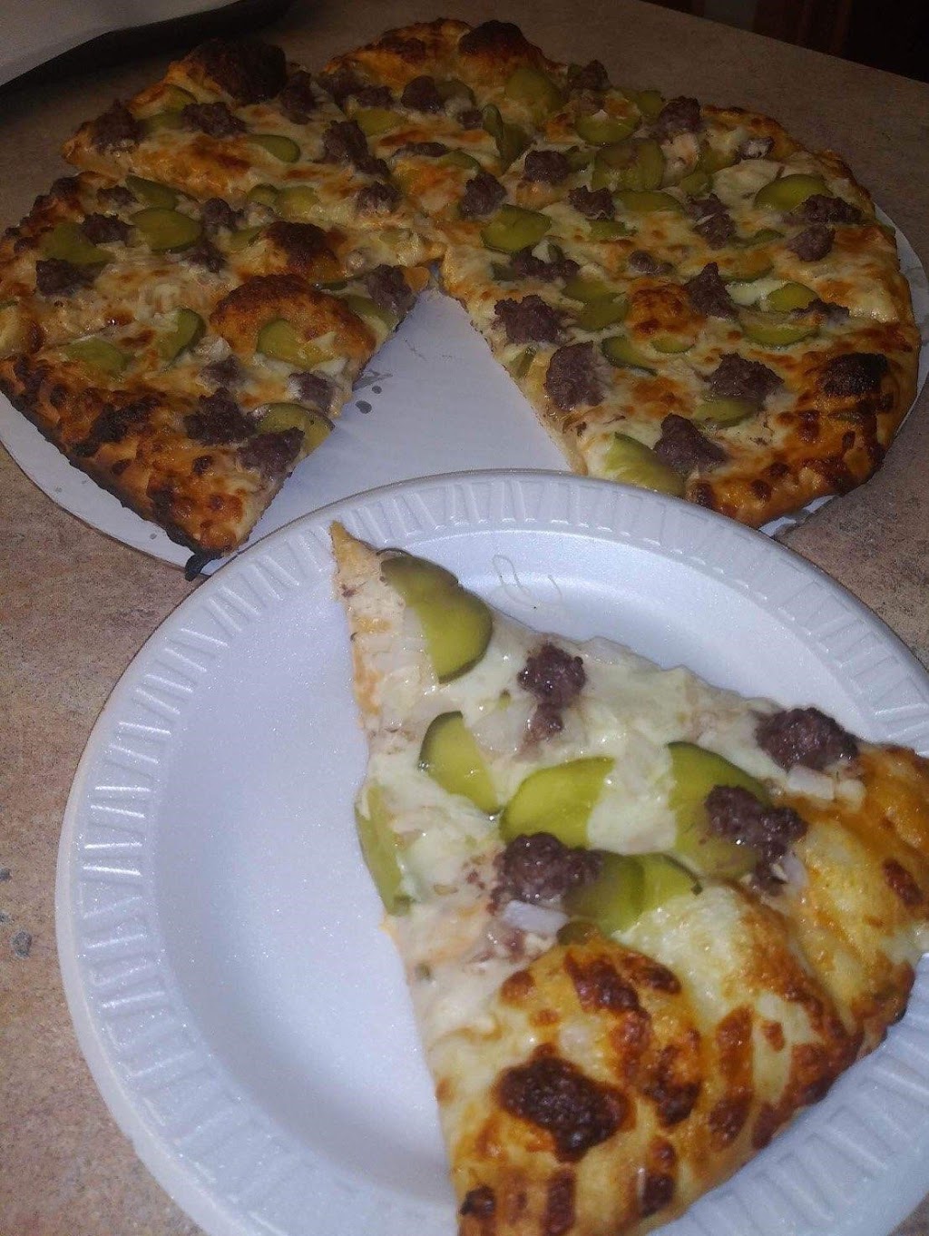 Albion Mini Mart and Pizza Deli Wing Shop | meal takeaway | 200 Unity Rd, Albion, ME 04910, USA | 2074373434 OR +1 207-437-3434