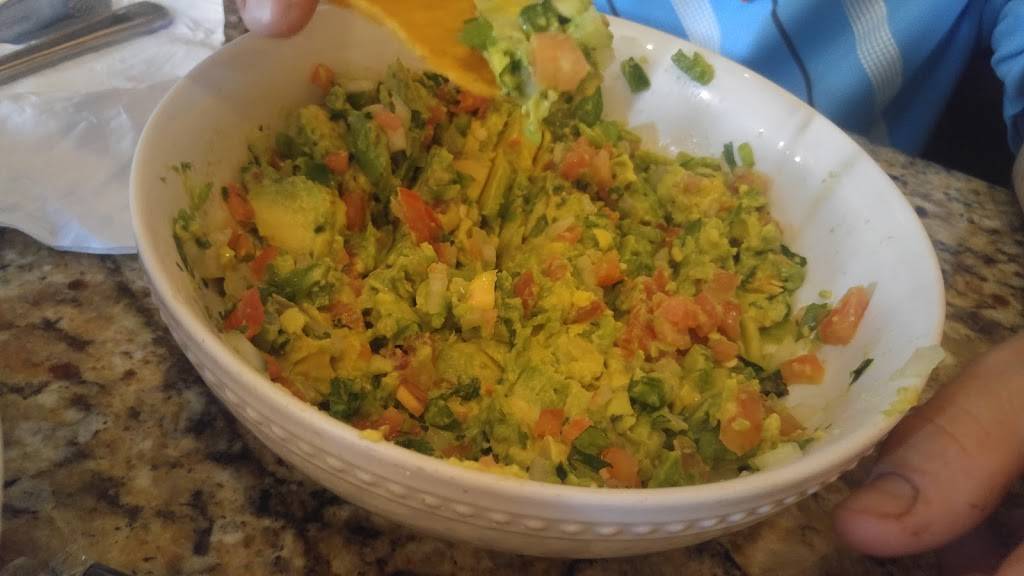 Nueva Villa | restaurant | 403 S 5th St, Hartsville, SC 29550, USA | 8433329255 OR +1 843-332-9255