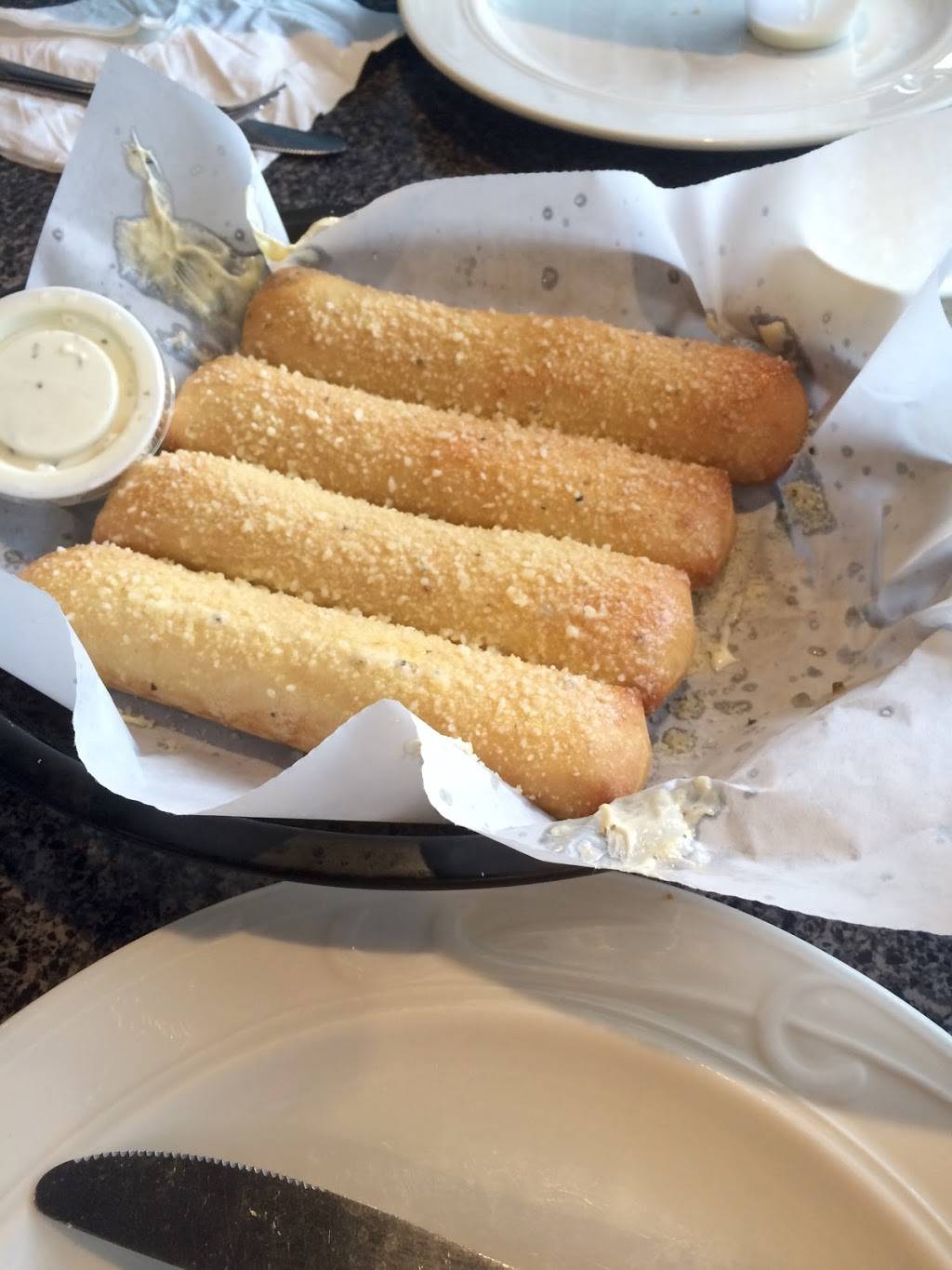 Faro Italian Pizza | restaurant | 117 W Main St, Middleville, MI 49333, USA | 2697957911 OR +1 269-795-7911