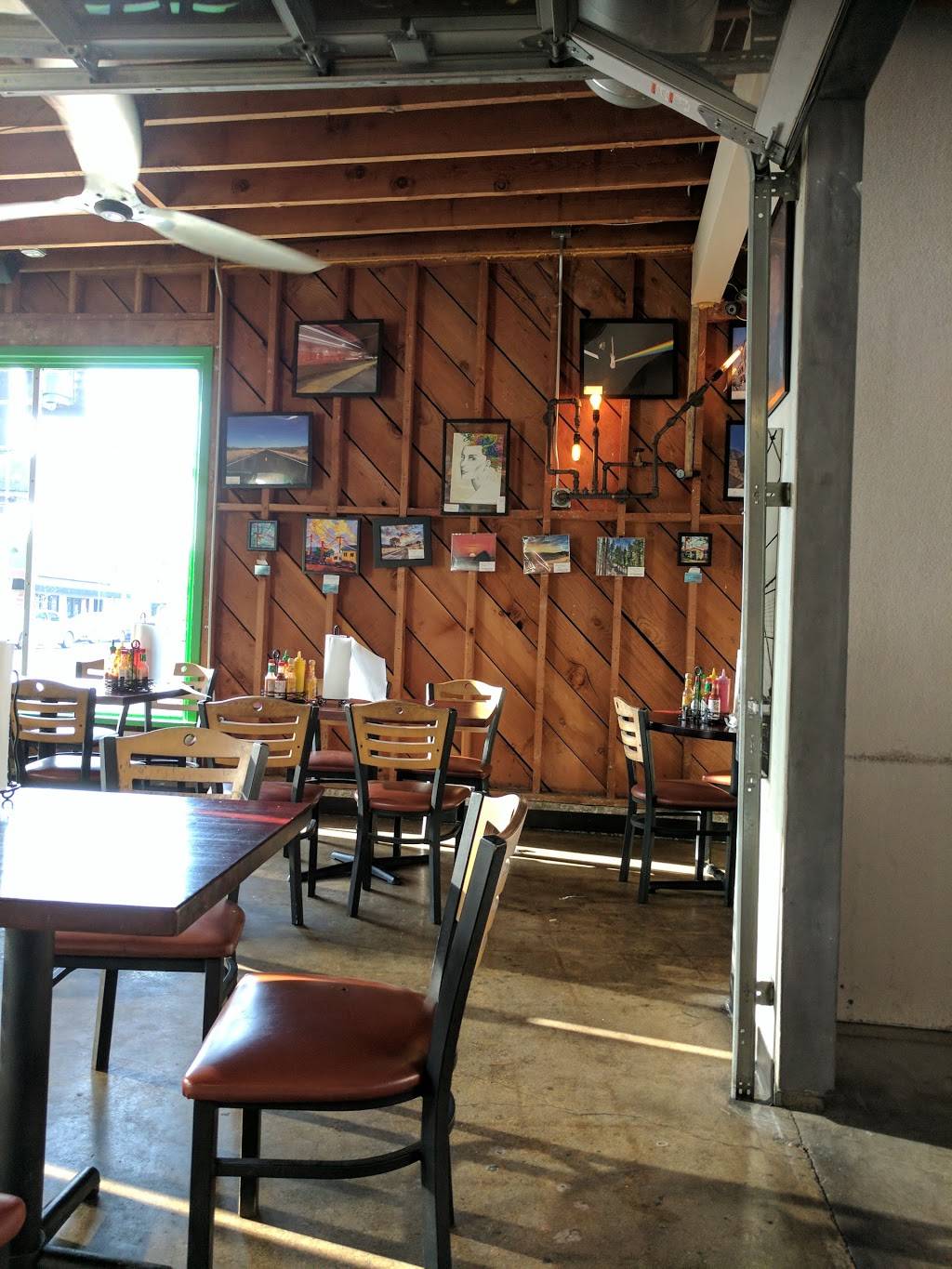 Crazee Burger | restaurant | 3993 30th St, San Diego, CA 92104, USA | 6192826044 OR +1 619-282-6044