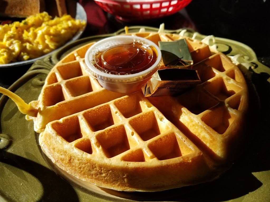 Kickbacks Gastropub | restaurant | 910 King St, Jacksonville, FL 32204, USA | 9043889551 OR +1 904-388-9551