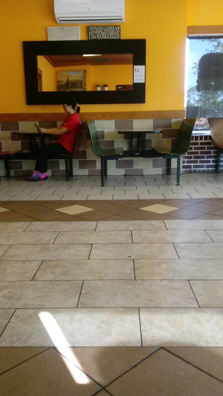 American Deli | restaurant | 2091 Campbellton Rd SW, Atlanta, GA 30311, USA | 4042282789 OR +1 404-228-2789