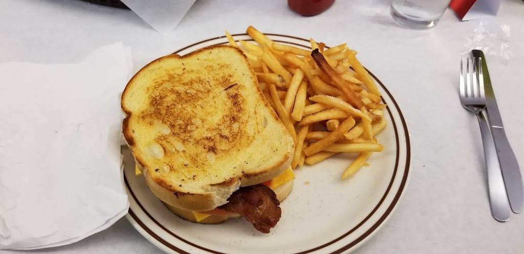 Canyon City Barbeque | restaurant | 347 N San Gabriel Ave, Azusa, CA 91702, USA | 6268154227 OR +1 626-815-4227