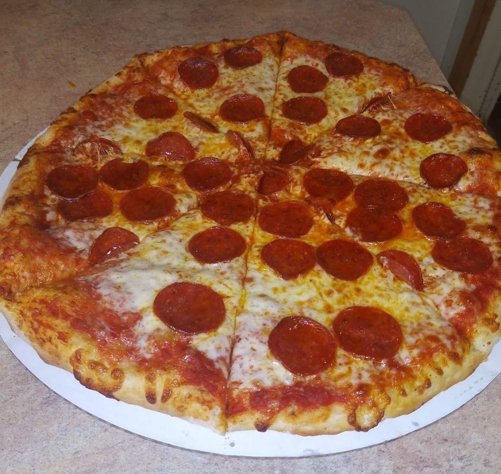 Albion Mini Mart and Pizza Deli Wing Shop | meal takeaway | 200 Unity Rd, Albion, ME 04910, USA | 2074373434 OR +1 207-437-3434