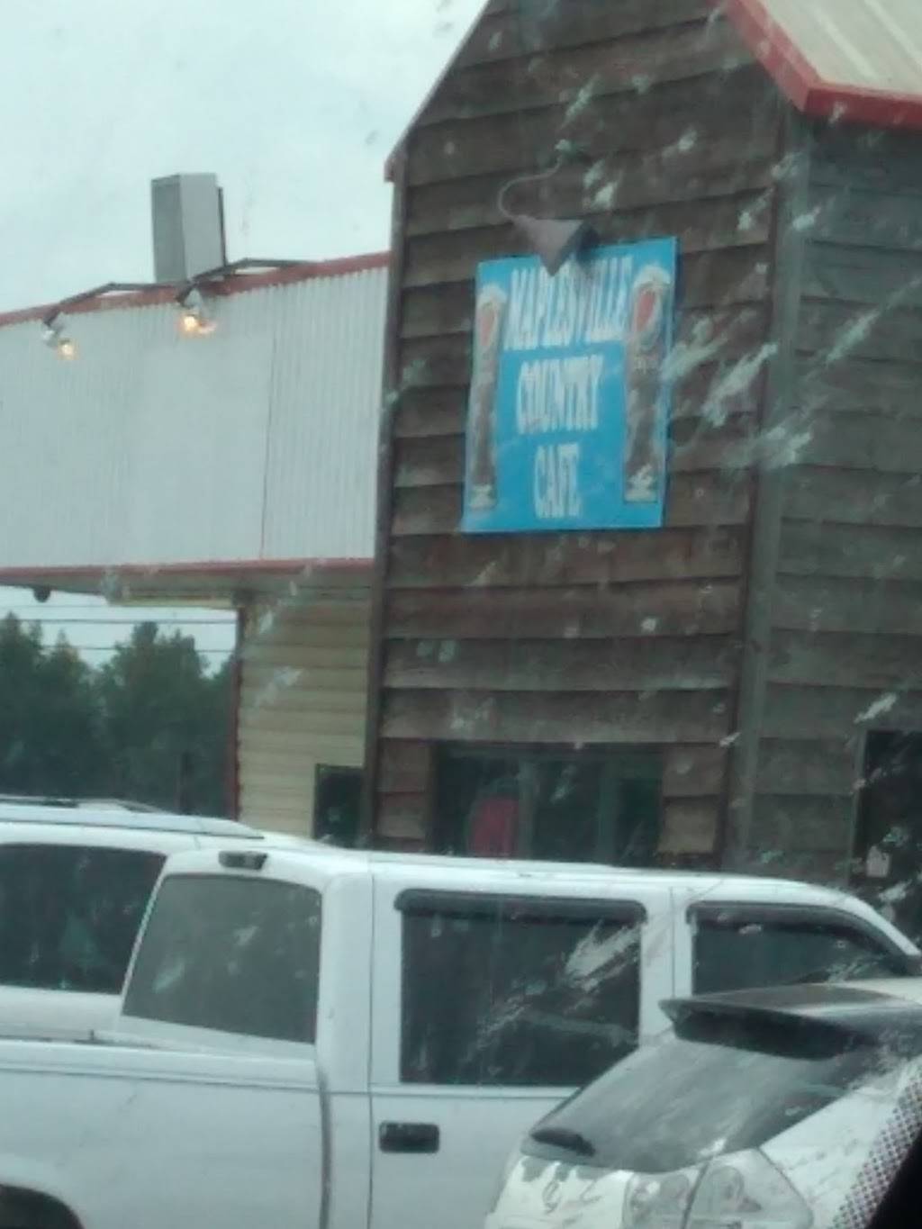 Freds Country Grill | restaurant | 6490 US-82, Maplesville, AL 36750, USA | 3343661020 OR +1 334-366-1020