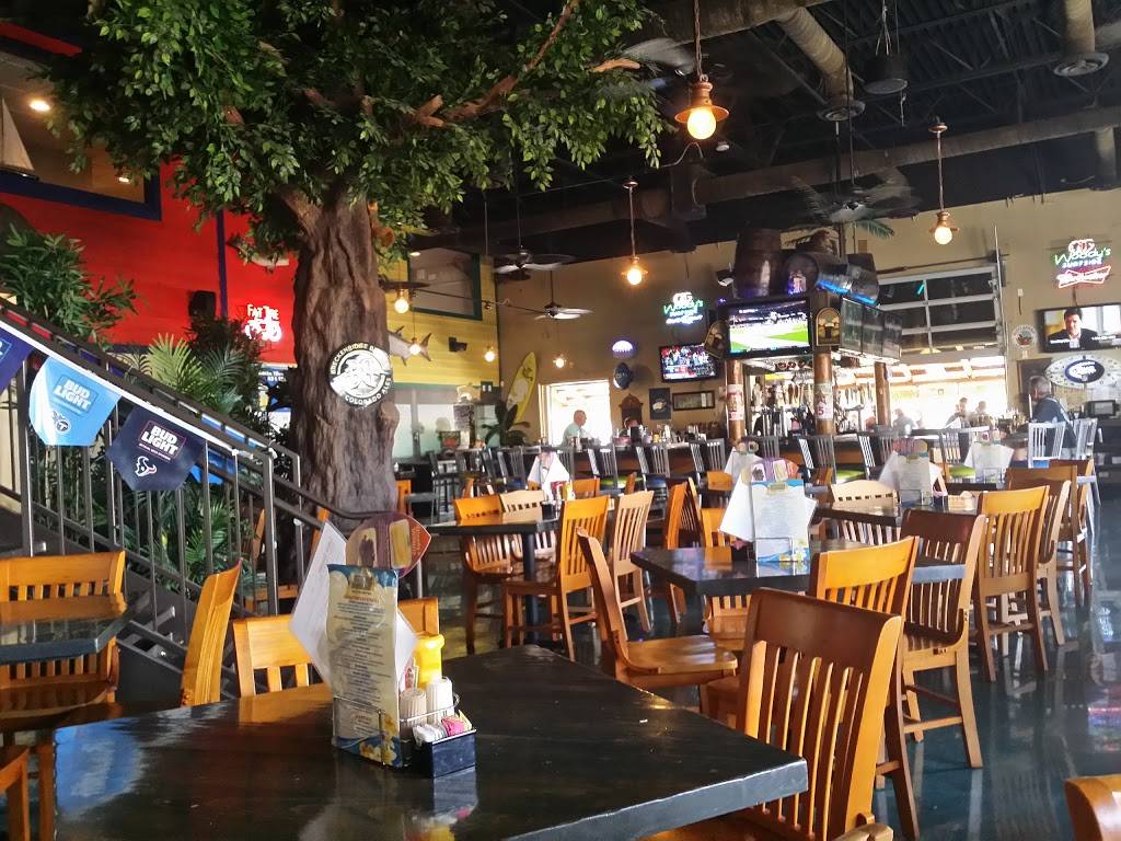 Woodys Local Neighborhood Rum & Grille | restaurant | 2408 Surfside Blvd, Cape Coral, FL 33991, USA | 2392572870 OR +1 239-257-2870