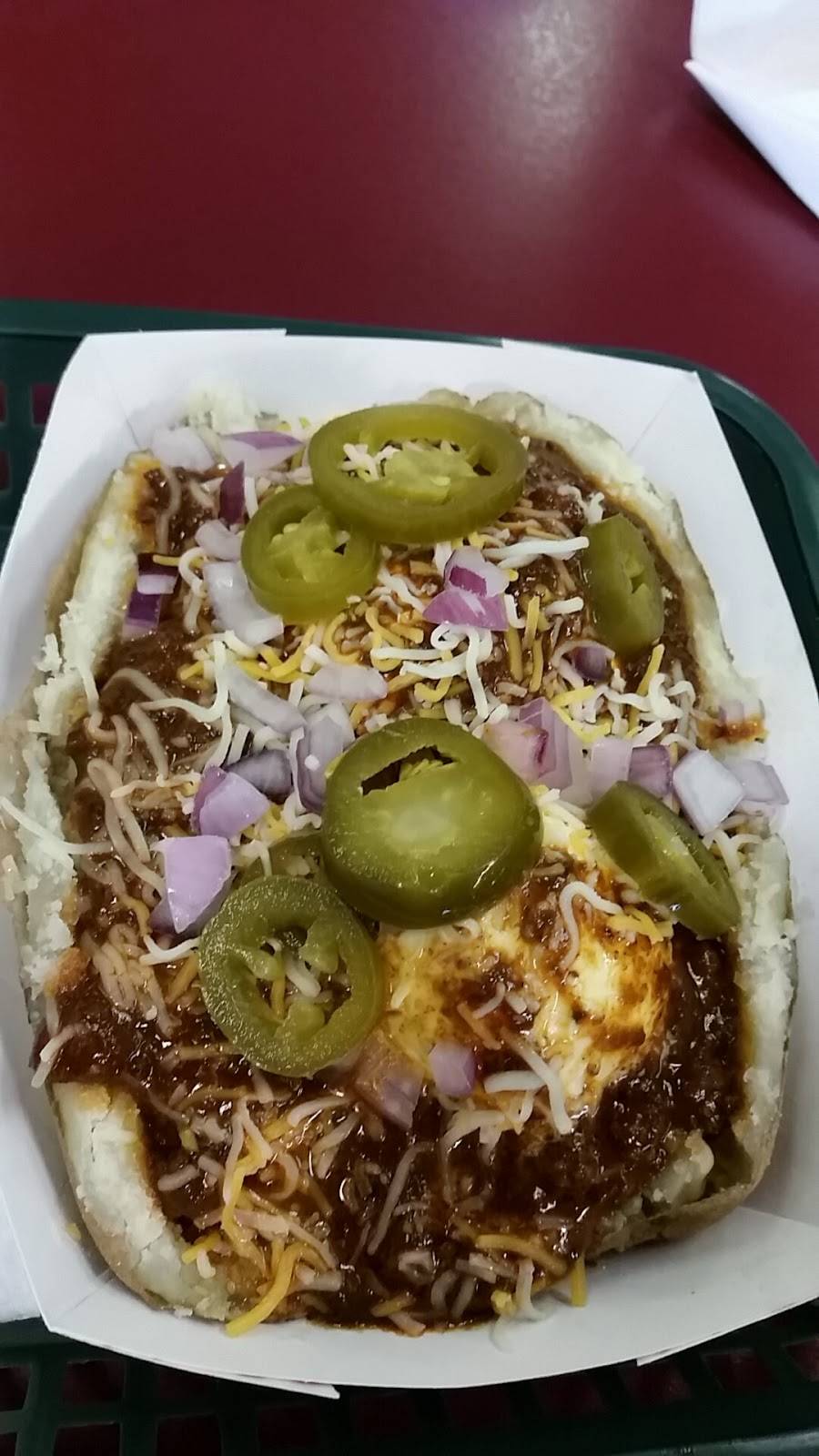 Bos Spuds & Burgers | meal takeaway | 12895 Josey Ln, Farmers Branch, TX 75234, USA | 9722437783 OR +1 972-243-7783