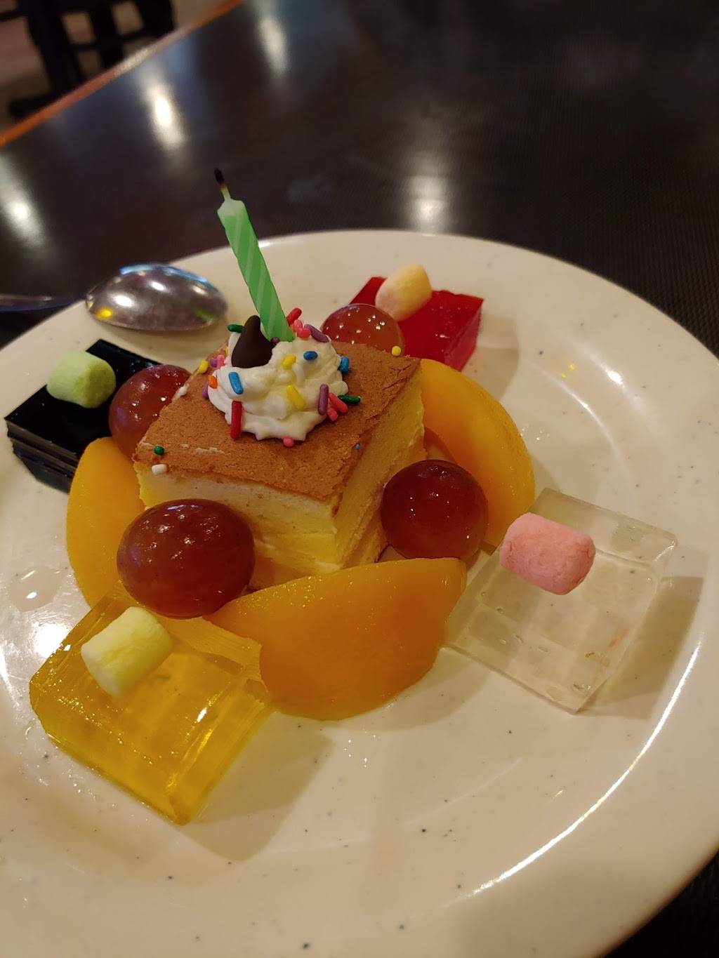 Royal Buffet Seafood & Sushi | restaurant | 112 Gulf Fwy, League City, TX 77573, USA | 8326322776 OR +1 832-632-2776