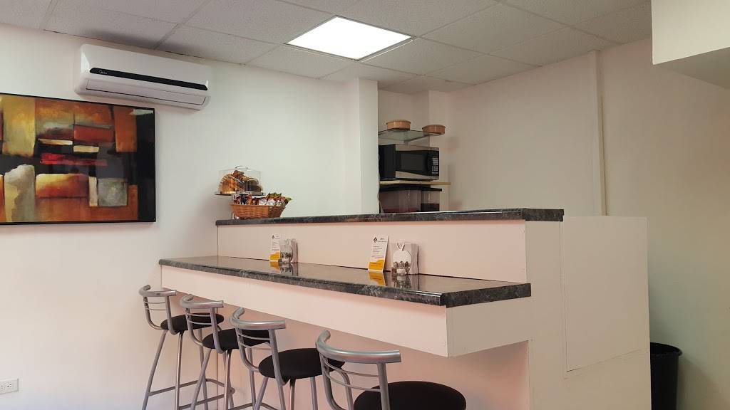 Berry Comida Mexicana | restaurant | Las Fuentes 2110, CC Otay II, Tijuana, B.C., Mexico | 016641179337 OR +52 664 117 9337