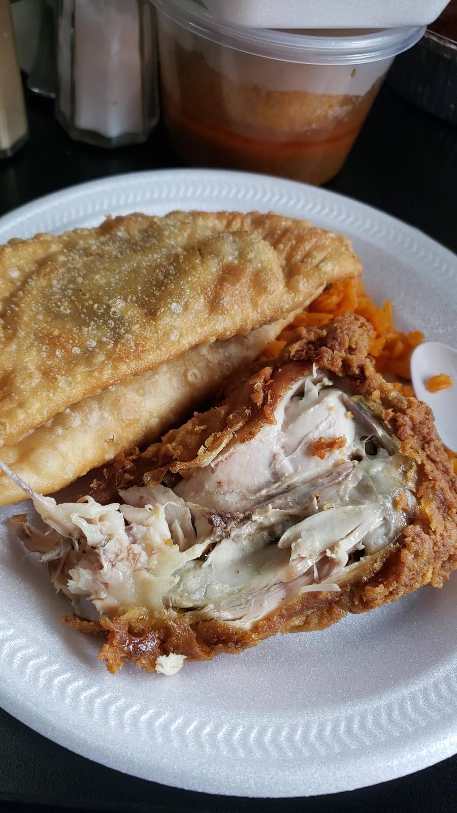 Cibao Fried Chicken Restaurant | restaurant | 3382 Frankford Ave #3253, Philadelphia, PA 19134, USA | 2154261480 OR +1 215-426-1480