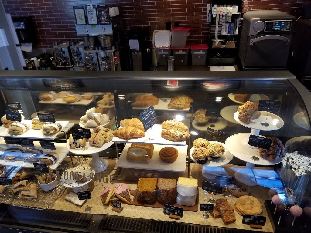 Starbucks | cafe | 647 Massachusetts St, Lawrence, KS 66044, USA | 7858320300 OR +1 785-832-0300