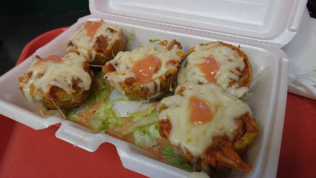 Oscars Kitchen La Casa De La Yaroa Y Patacon | restaurant | 2618 Jerome Ave, Bronx, NY 10468, USA | 6463535991 OR +1 646-353-5991