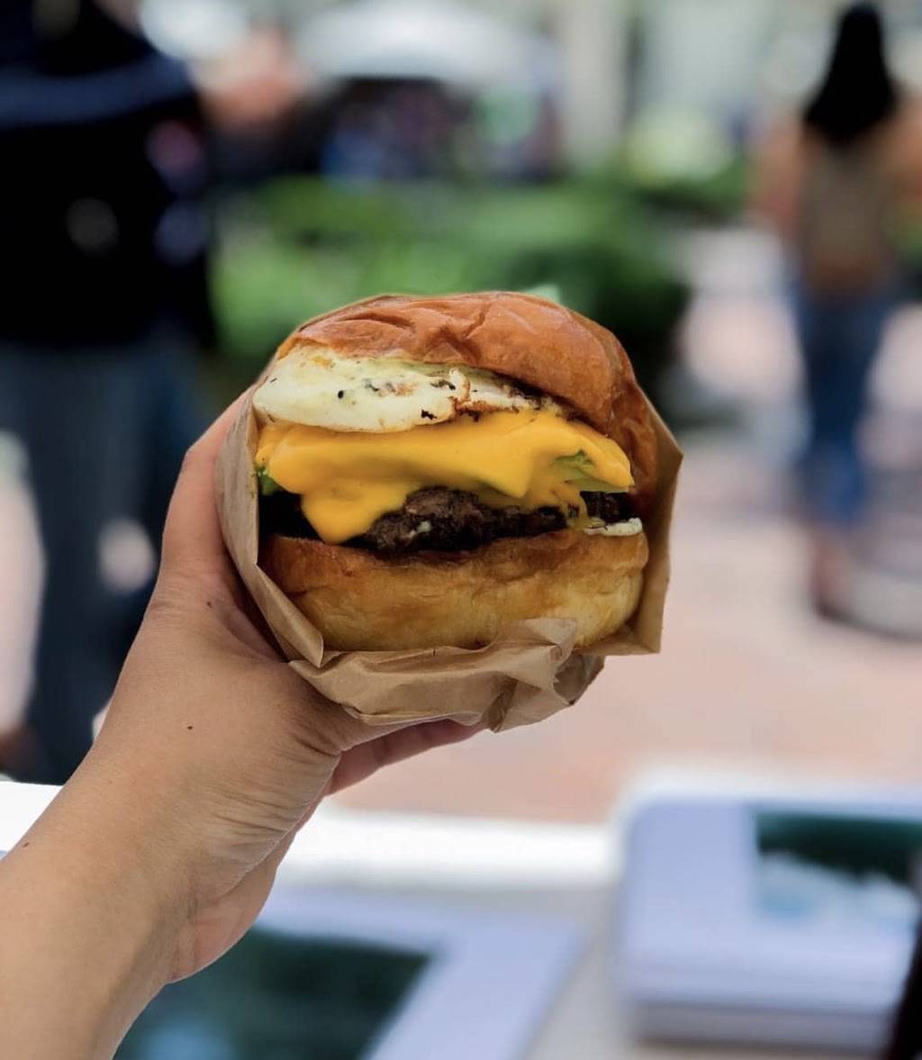 Food Market Express | restaurant | 257 E Market St, Long Beach, CA 90805, USA | 5623837900 OR +1 562-383-7900