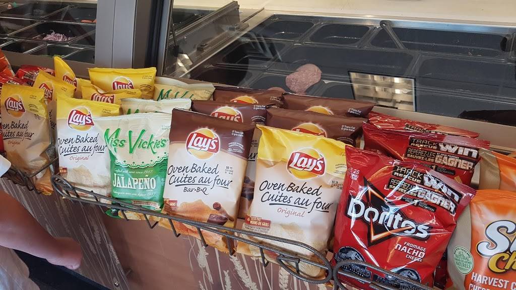 Subway | meal takeaway | 2760 Howard Ave, Windsor, ON N8X 3X6, Canada | 5199729031 OR +1 519-972-9031