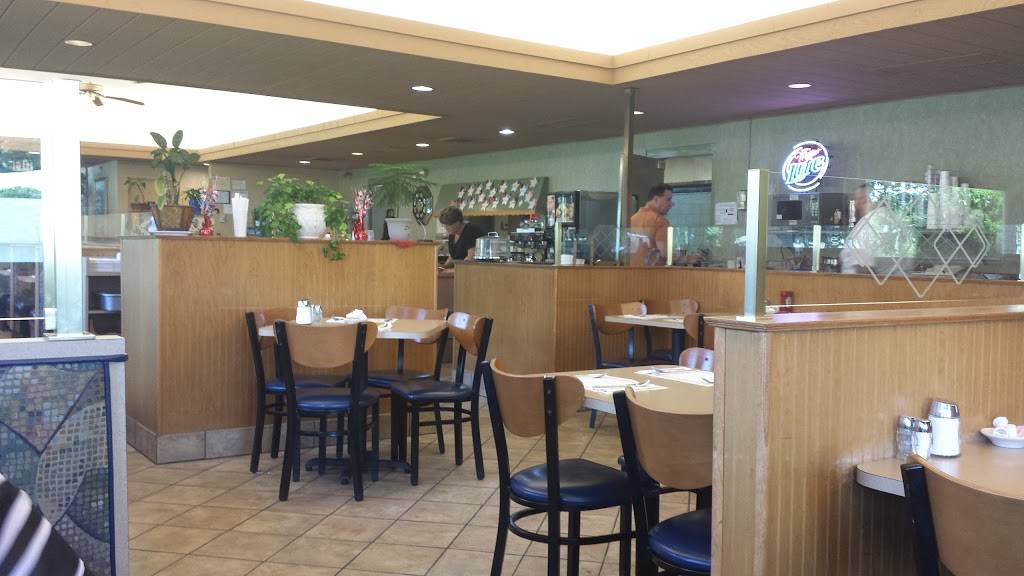 Kims Family Restaurant | restaurant | 37863 Center Ridge Rd, North Ridgeville, OH 44039, USA | 4403275445 OR +1 440-327-5445