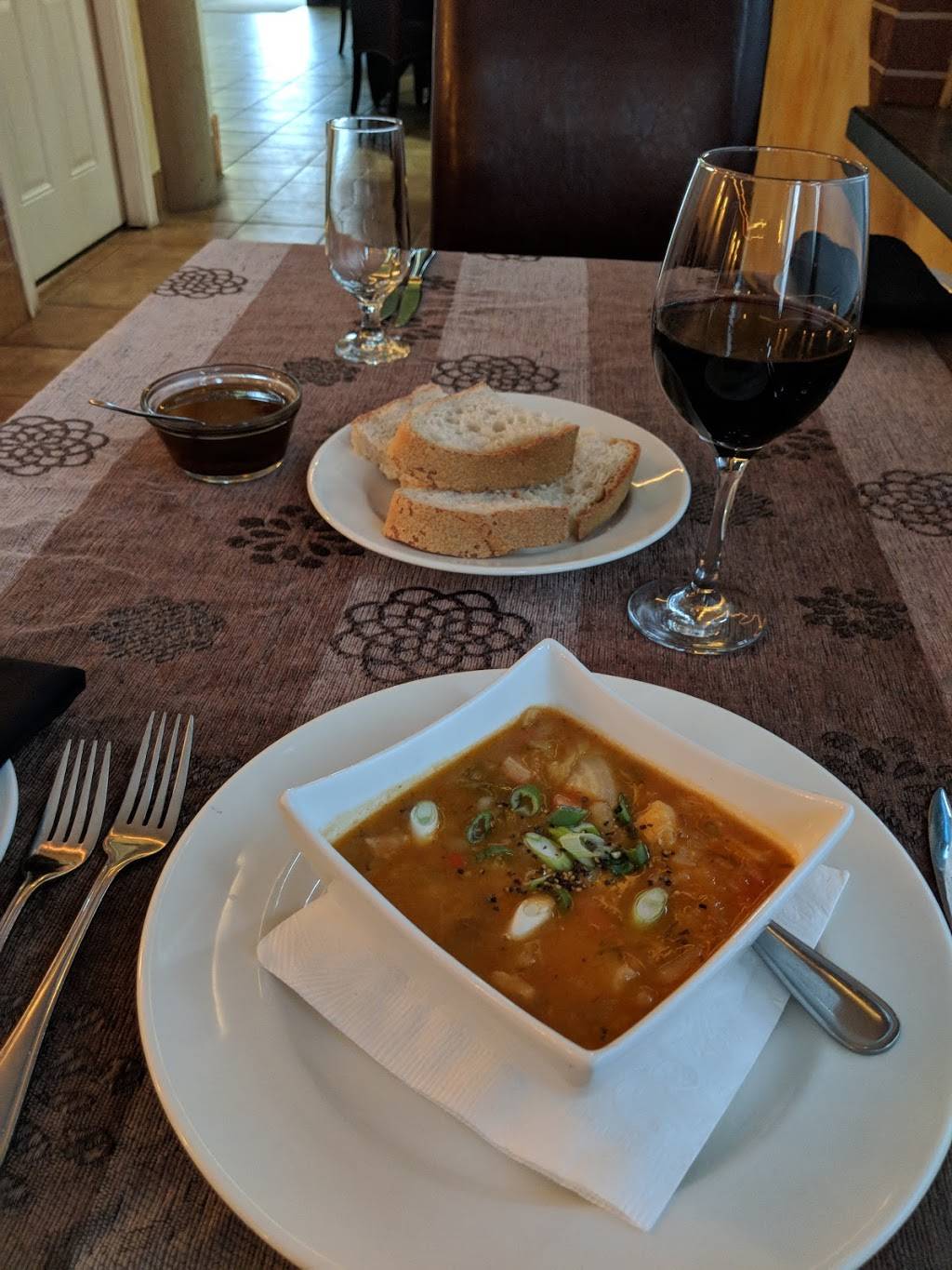 Marcelos Restaurant | restaurant | 2435 Eagle St N, Cambridge, ON N3H 4R7, Canada | 5196504257 OR +1 519-650-4257