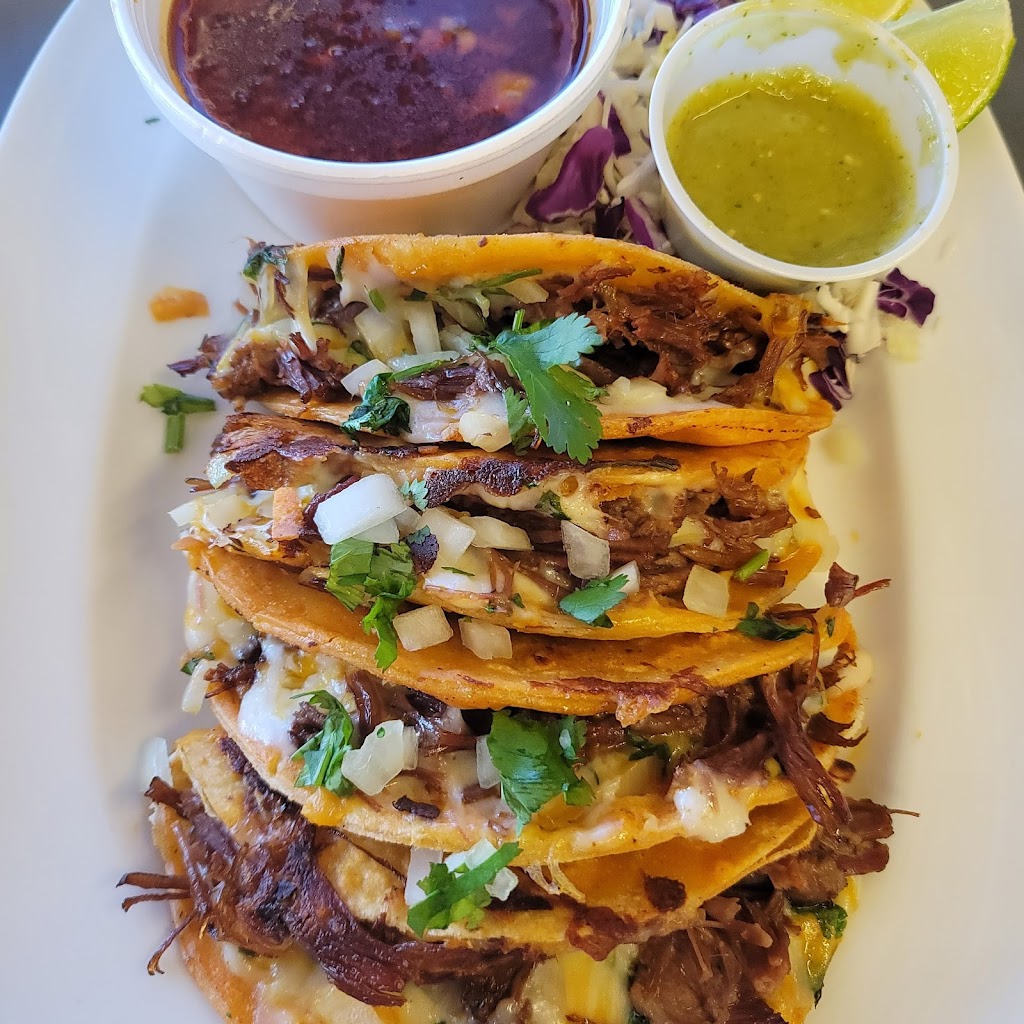 Mannys Tortas | restaurant | 4725 Airport Rd, Santa Fe, NM 87507, USA | 5053169911 OR +1 505-316-9911