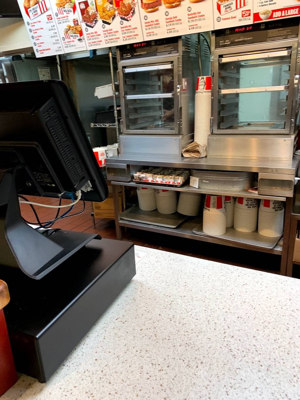 KFC | restaurant | 223 S Dupont Hwy, Dover, DE 19901, USA | 3027345838 OR +1 302-734-5838